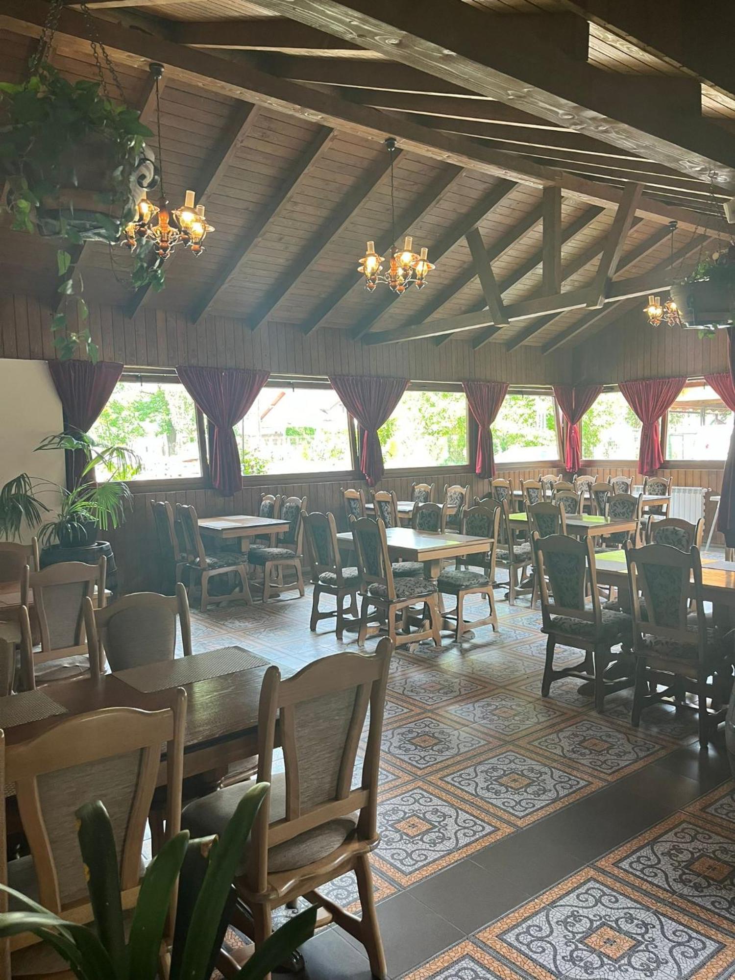 Kilometru108 Hotel Leordina Екстериор снимка