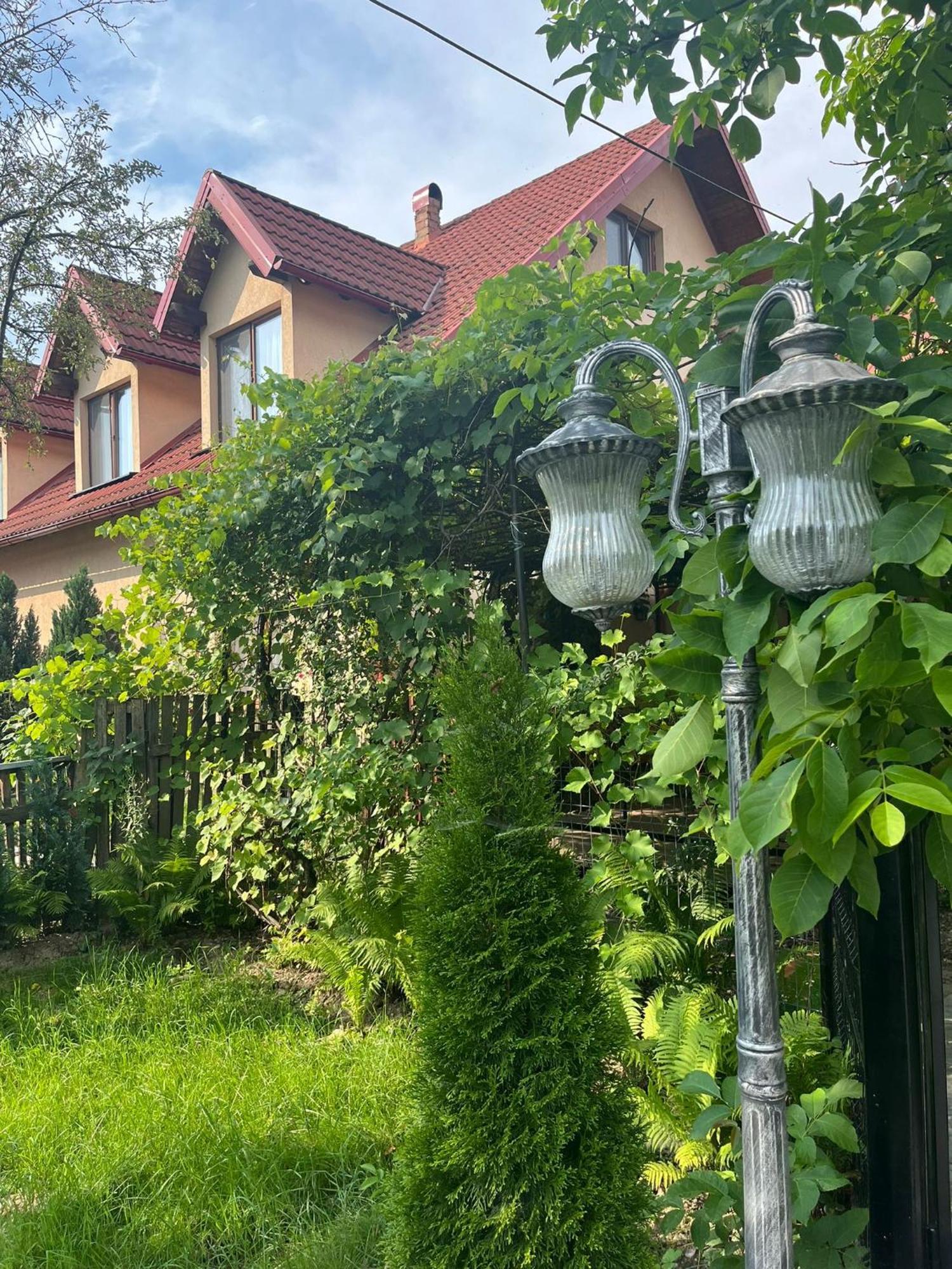 Kilometru108 Hotel Leordina Екстериор снимка