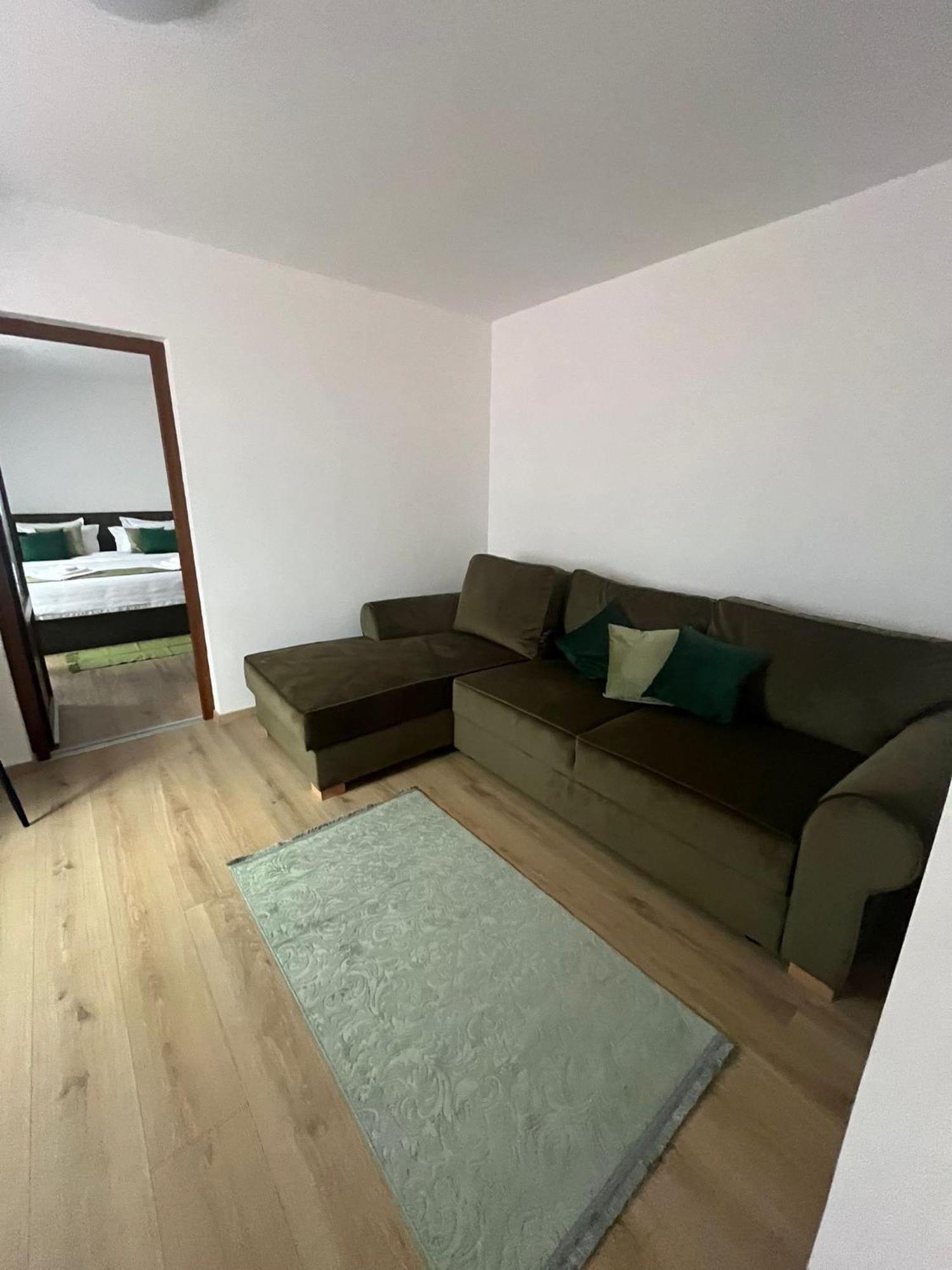 Kilometru108 Hotel Leordina Екстериор снимка